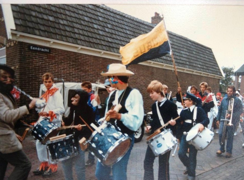 1985-900-jarig-bestaan-wilnis.jpg